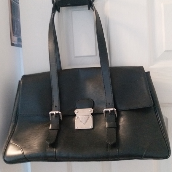 Louis Vuitton Handbags - Louis Vuitton black cuir epi